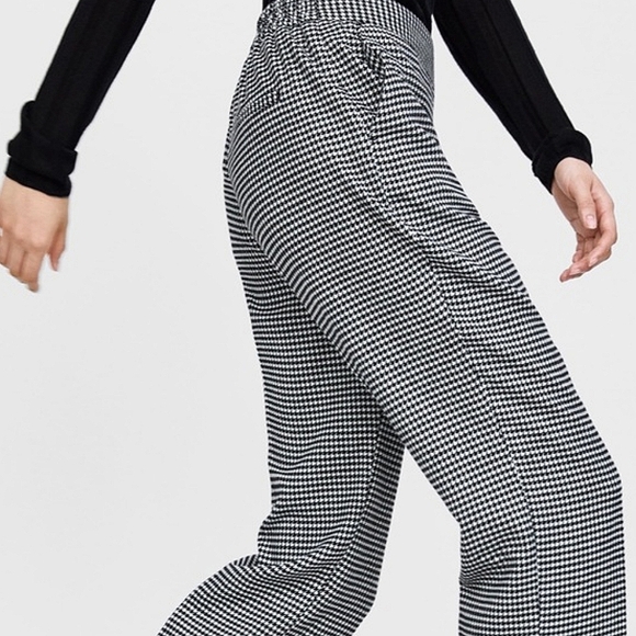 Zara Basics Soft Feel Houndstooth Trousers - Picture 3 of 10